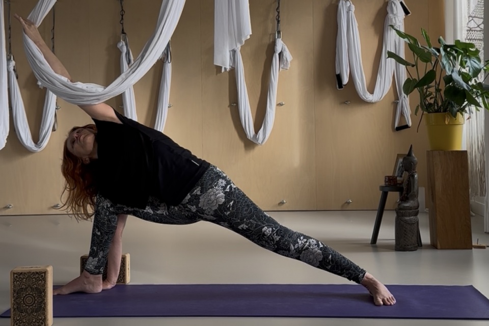FITYOGA AWARENESS FLOW - HANGMAT